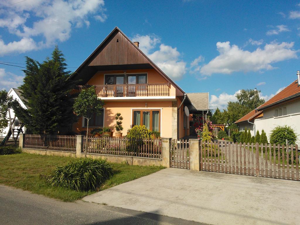 Valentin Vendégház Balatonlelle Kültér fotó